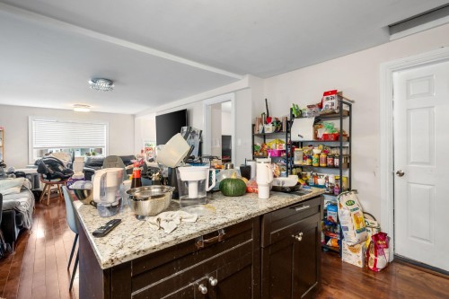 1315 Pitt River Road, Port Coquitlam, BC - Indoor