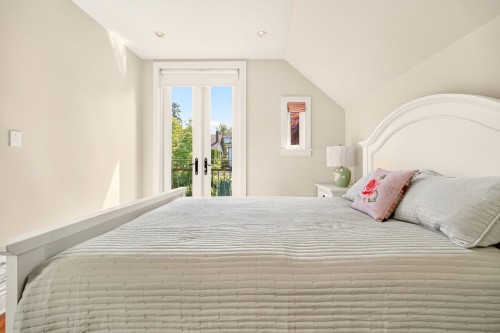 3835 12Th Avenue W, Vancouver, BC - Indoor Photo Showing Bedroom