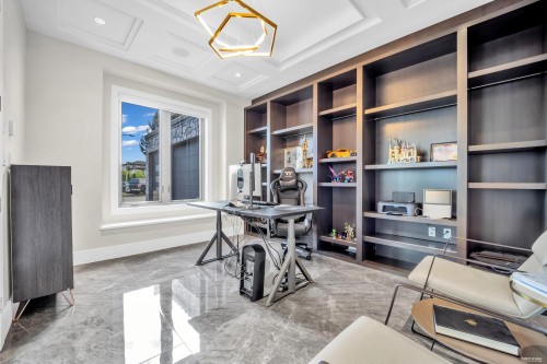 7280 Lombard Road, Richmond, BC - Indoor Photo Showing Office