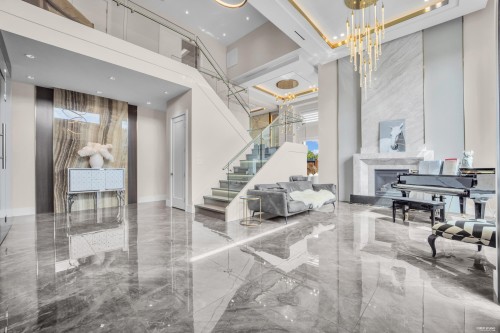 7280 Lombard Road, Richmond, BC - Indoor