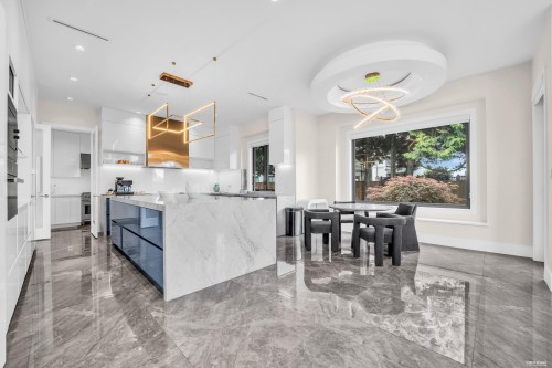 7280 Lombard Road, Richmond, BC - Indoor