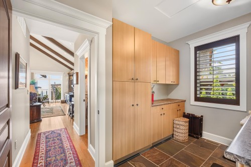 6001 Silverstone Lane, Sechelt, BC - Indoor Photo Showing Other Room