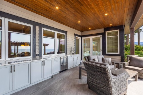 6001 Silverstone Lane, Sechelt, BC - Outdoor With Deck Patio Veranda With Exterior