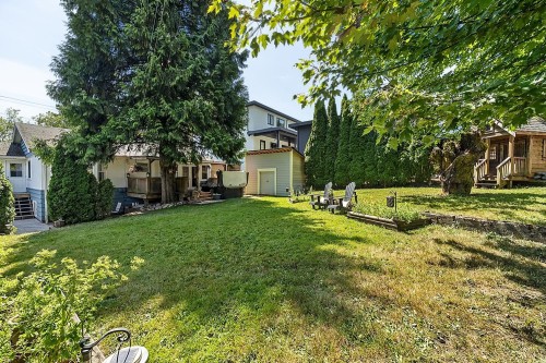 415 Eighth Avenue E, New Westminster, BC - Outdoor