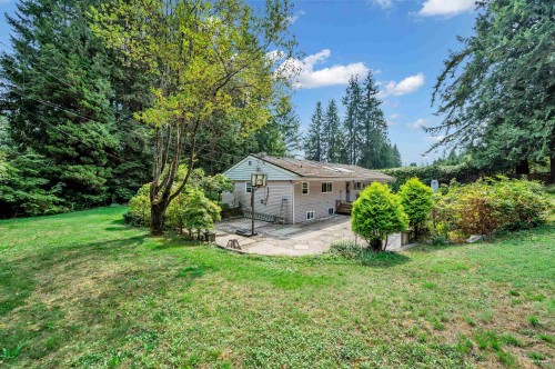 341 Rabbit Lane, West Vancouver, BC - Outdoor