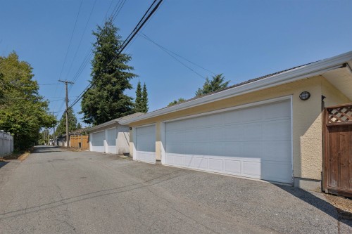 1160 57Th Avenue W, Vancouver, BC - Outdoor