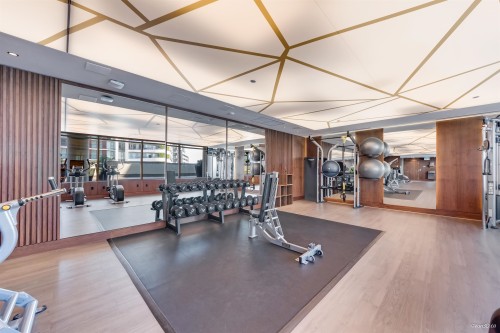 1096-8671 Hazelbridge Way, Richmond, BC - Indoor Photo Showing Gym Room