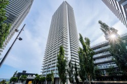 1510-3833 Evergreen Place Burnaby, BC V3J 0M2