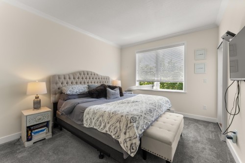 303-1375 View Crescent, Delta, BC - Indoor Photo Showing Bedroom
