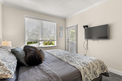 303-1375 View Crescent, Delta, BC - Indoor Photo Showing Bedroom