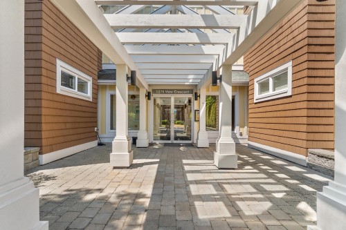 303-1375 View Crescent, Delta, BC - Outdoor