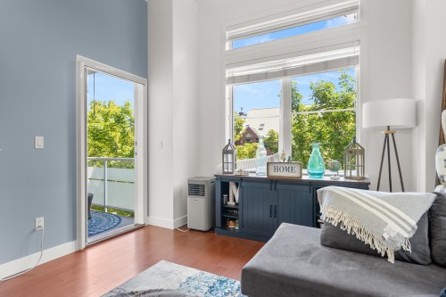 303-1375 View Crescent, Delta, BC - Indoor