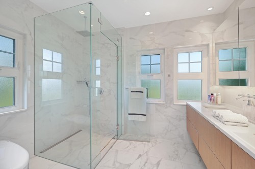 1407 33Rd Avenue W, Vancouver, BC - Indoor Photo Showing Bathroom