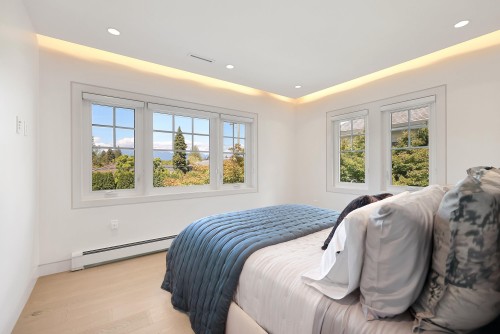 1407 33Rd Avenue W, Vancouver, BC - Indoor Photo Showing Bedroom
