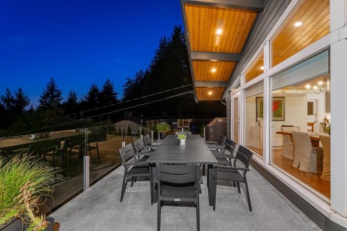 4375 Woodcrest Road, West Vancouver, BC -  Photo Showing Dining Room