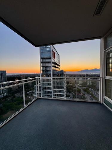 4306-4670 Assembly Way, Burnaby, BC 