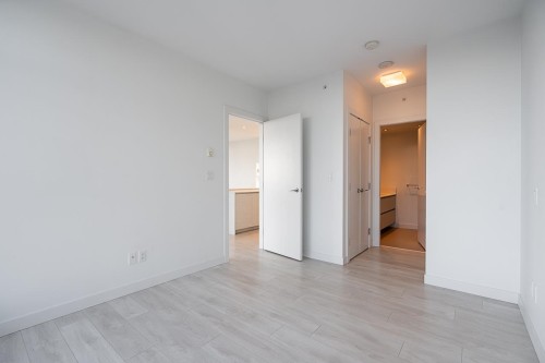 4306-4670 Assembly Way, Burnaby, BC 