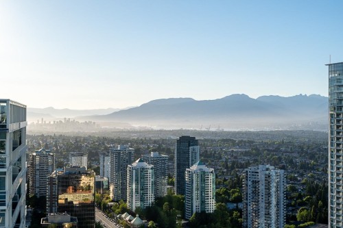 4306-4670 Assembly Way, Burnaby, BC 
