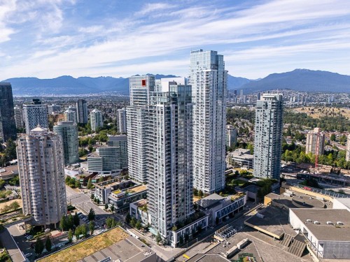 4306-4670 Assembly Way, Burnaby, BC 