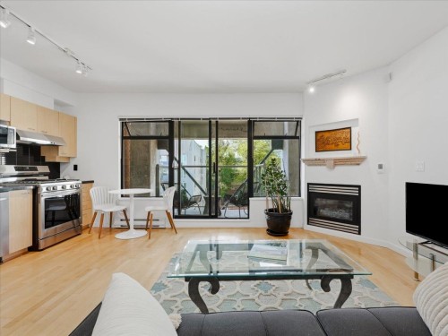 503-2228 Marstrand Avenue  Vancouver, BC V6K 4T1
