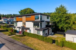 1012 Augusta Avenue Burnaby, BC V5A 2V4
