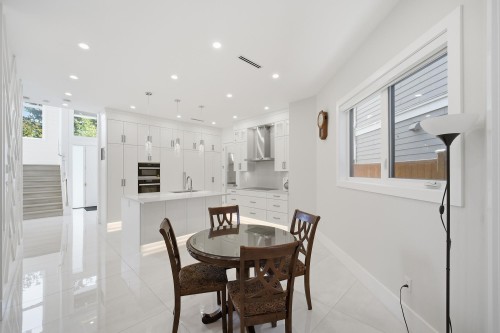 6591 Goldsmith Drive, Richmond, BC - Indoor Photo Showing Dining Room