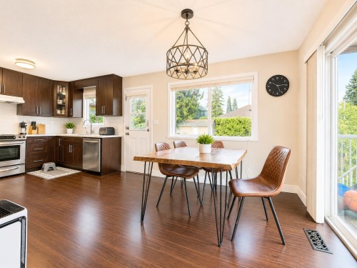 443 Mundy Street, Coquitlam, BC - Indoor Photo Showing Other Room