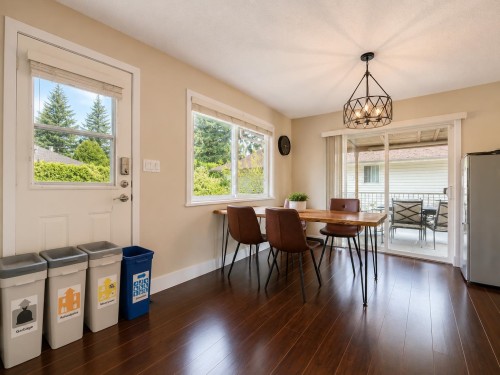 443 Mundy Street, Coquitlam, BC - Indoor Photo Showing Dining Room