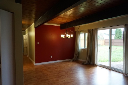3944 Inverness Street, Port Coquitlam, BC - Indoor Photo Showing Other Room