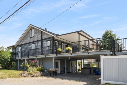 4504 River Road Road W Delta, BC V4K 1S4