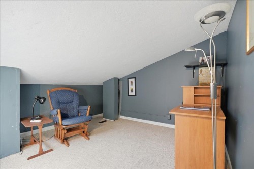 8940 Centaurus Circle, Burnaby, BC - Indoor
