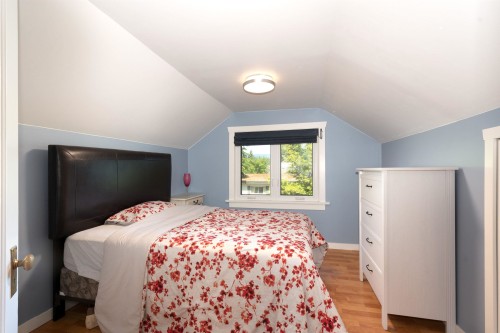 3908 Blenheim Street, Vancouver, BC - Indoor Photo Showing Bedroom