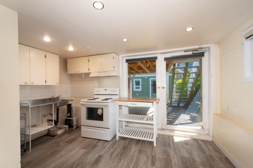 3908 Blenheim Street, Vancouver, BC - Indoor Photo Showing Kitchen