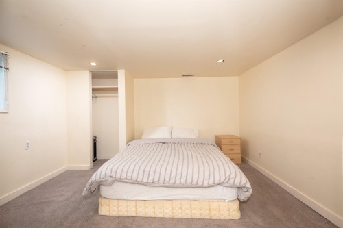 3908 Blenheim Street, Vancouver, BC - Indoor Photo Showing Bedroom