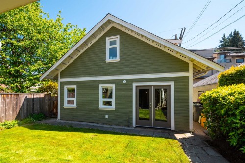 3908 Blenheim Street, Vancouver, BC - Outdoor