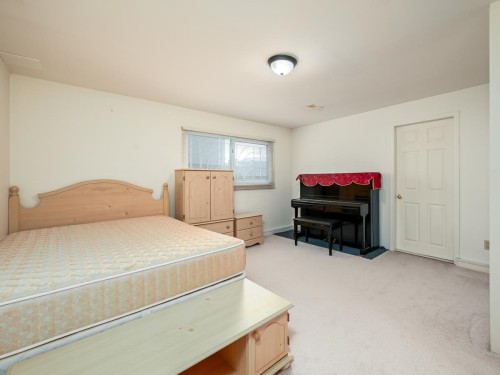 6031 Alta Court, Richmond, BC - Indoor Photo Showing Bedroom