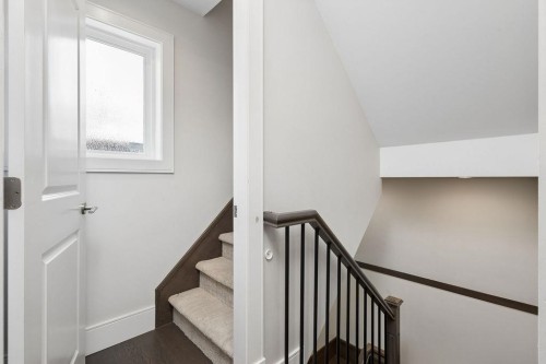 1336 23 Avenue E, Vancouver, BC 