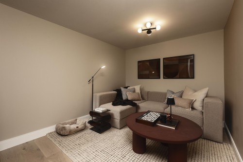 388 45Th Avenue W, Vancouver, BC - Indoor Photo Showing Living Room