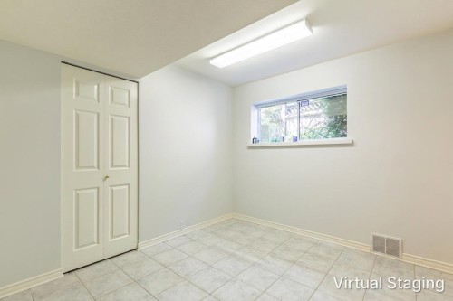 3330 Hyde Park Place, Coquitlam, BC - Indoor Photo Showing Other Room