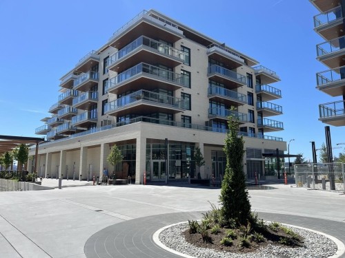 407-785 Harbour Way, North Vancouver, BC - Outdoor