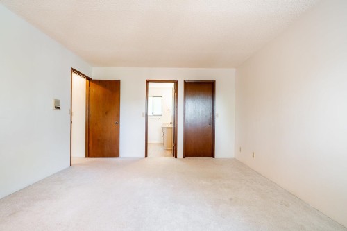 10593 Yarmish Drive, Richmond, BC - Indoor
