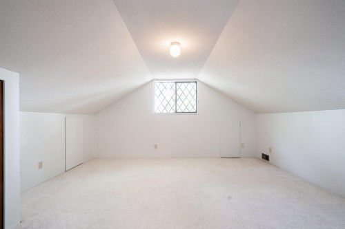 10593 Yarmish Drive, Richmond, BC - Indoor Photo Showing Other Room