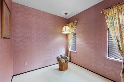 1042 Kuma Crescent, Delta, BC - Indoor Photo Showing Other Room