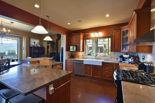 7545 Islets Place, Sechelt, BC - Indoor