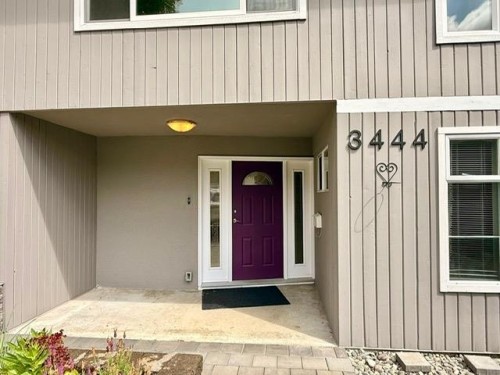 Upper-3444 Church , North Vancouver, BC V7K 2L4 2