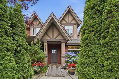 1386 Coast Meridian Road, Coquitlam, BC - Outdoor With Facade