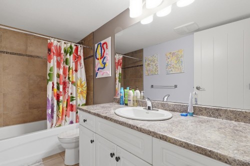 1386 Coast Meridian Road, Coquitlam, BC - Indoor Photo Showing Bathroom