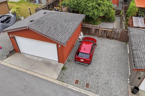 1386 Coast Meridian Road, Coquitlam, BC - Outdoor With Exterior