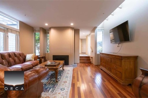 2424 Bellevue Avenue, West Vancouver, BC - Indoor Photo Showing Other Room