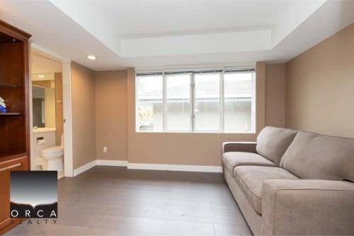 2424 Bellevue Avenue, West Vancouver, BC - Indoor